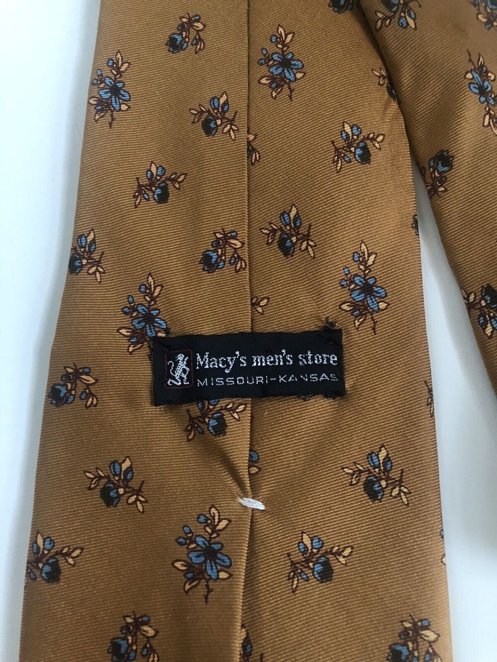 Macy's Rust Color Floral Geometric Print Silk Tie Printed In England 58” 4”